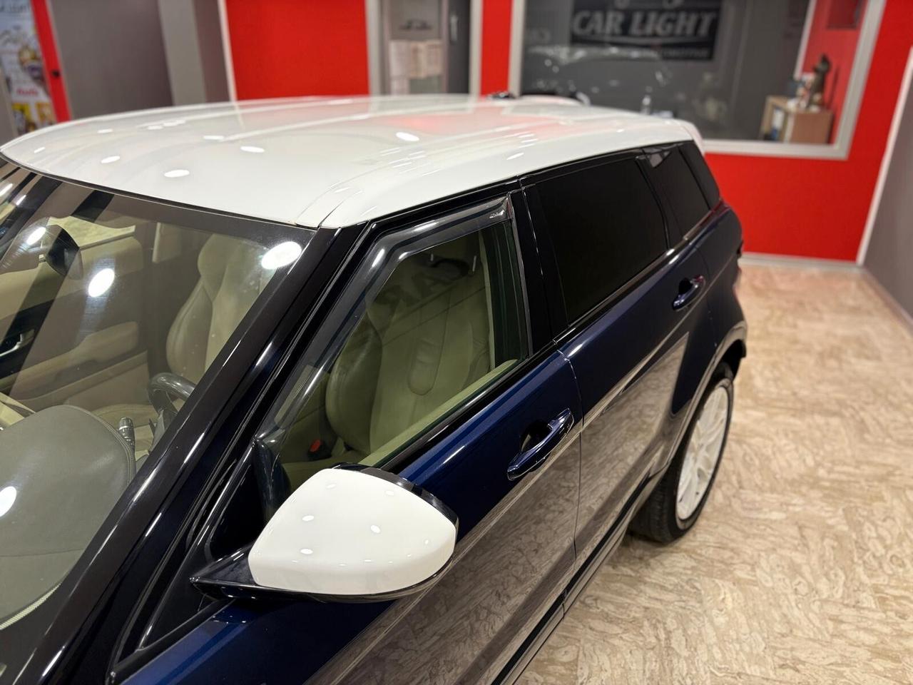 Land Rover Range Evoque 2.2 TD4 5p. Dynamic