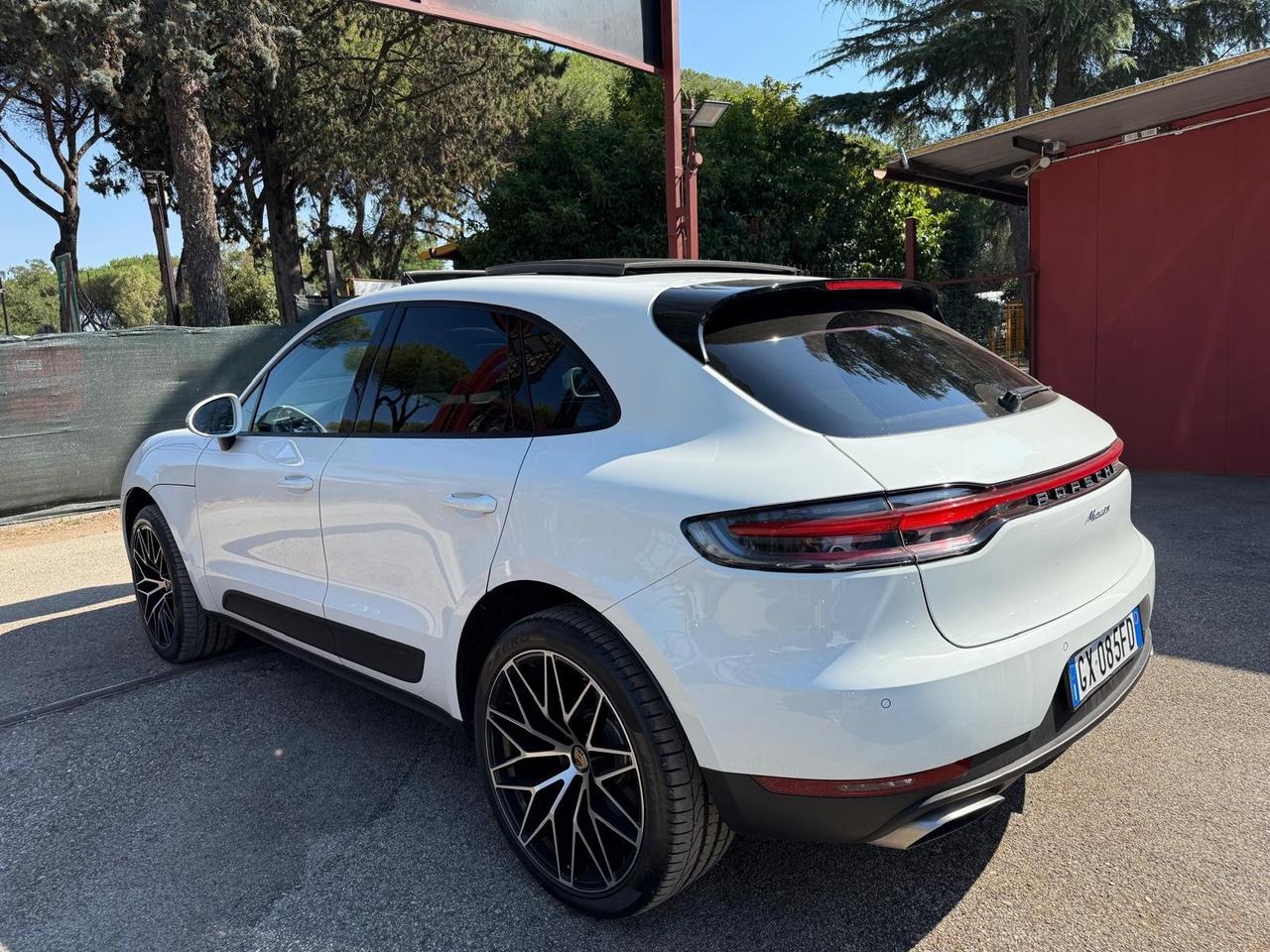 Porsche Macan 2.0 PDK TETTO KAMERA LED 21' TAGLIANDI UFFICIALI *PROMO*
