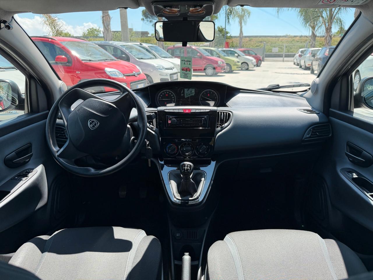 LANCIA YPSILON ANNO 2016 900 NATURAL/POWER 85 CV