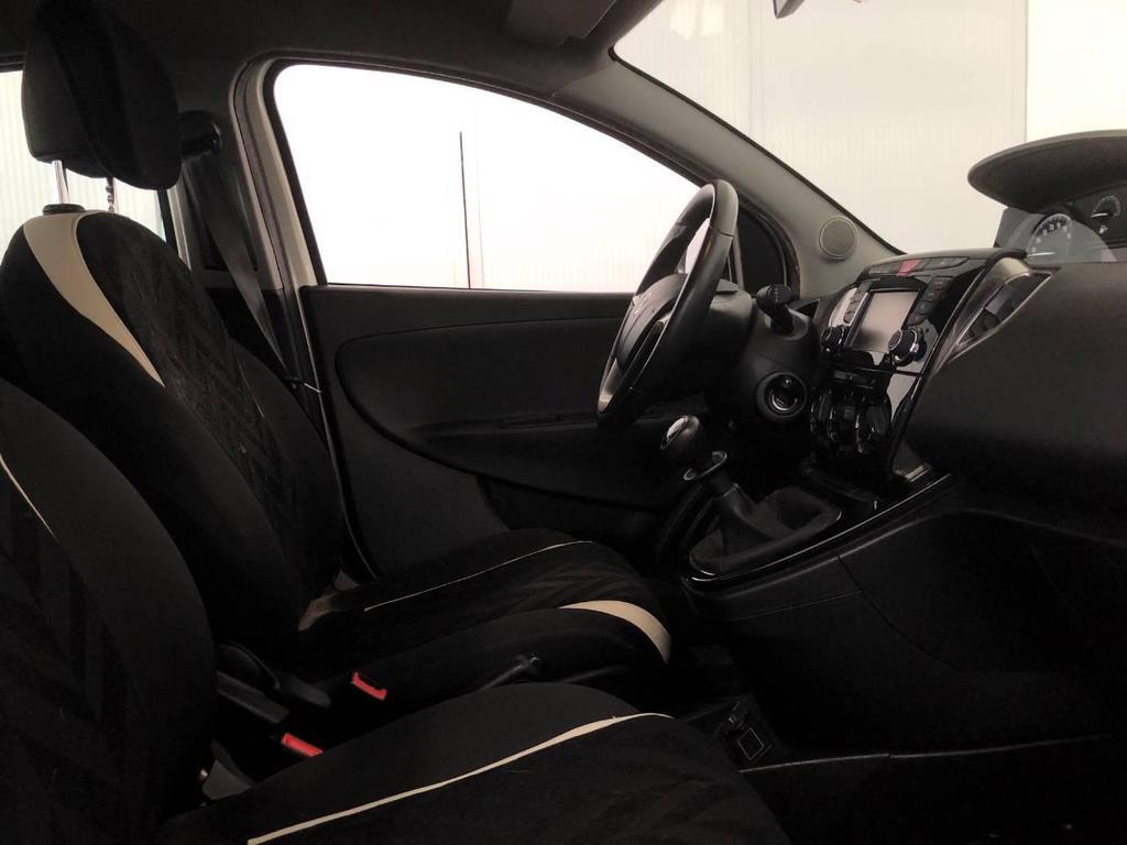 Lancia Ypsilon 5 Porte 1.2 Gold