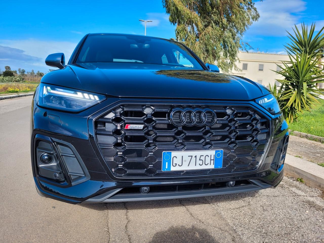 AUDI SQ5 S LINE