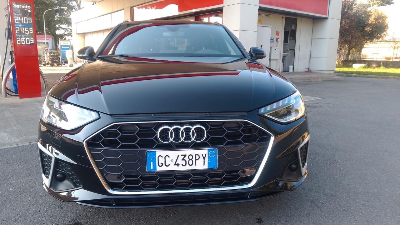 Audi A4 Avant 40 g-tron S tronic line edition 2021