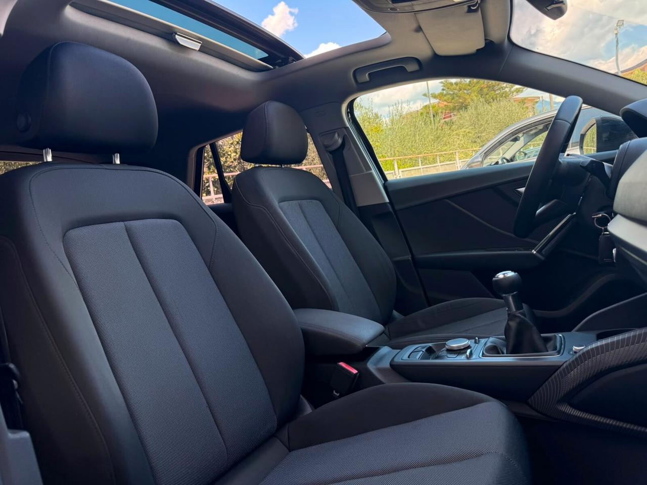 Audi Q2 1.6 TDI S-Line Tetto apribile
