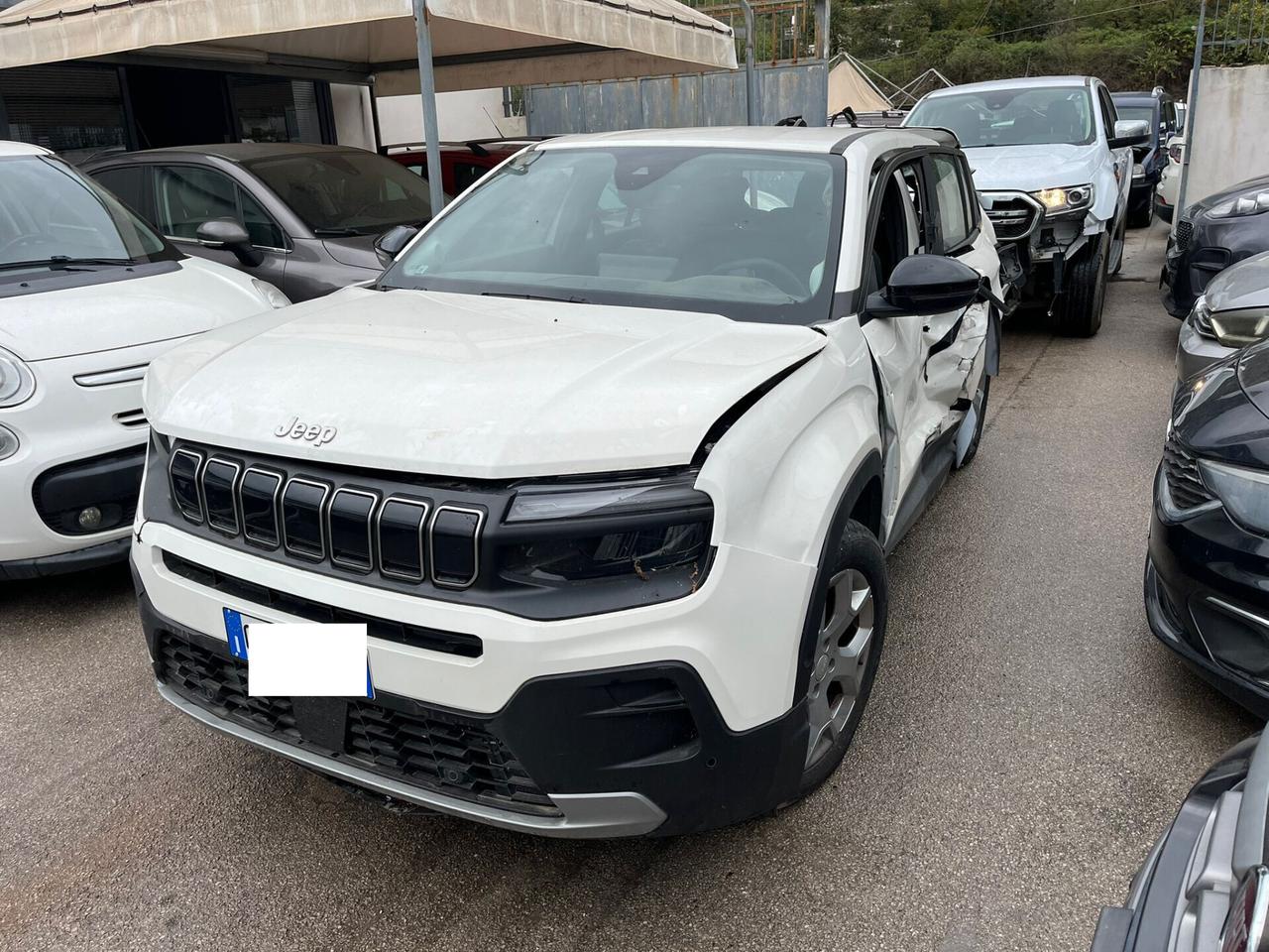 Jeep Avenger 1.2 Turbo 100 CV MHEV Summit