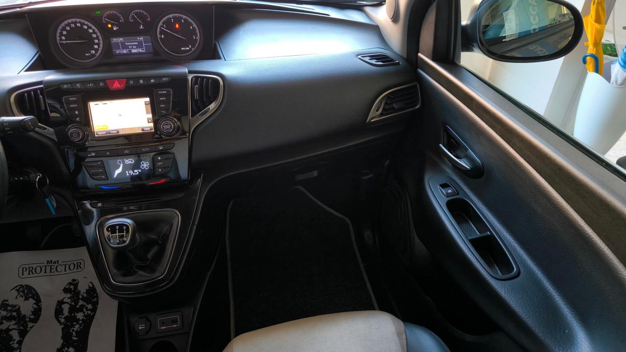 Lancia Ypsilon 1.3 MJT 16V 95 CV 5 porte S&S Mya