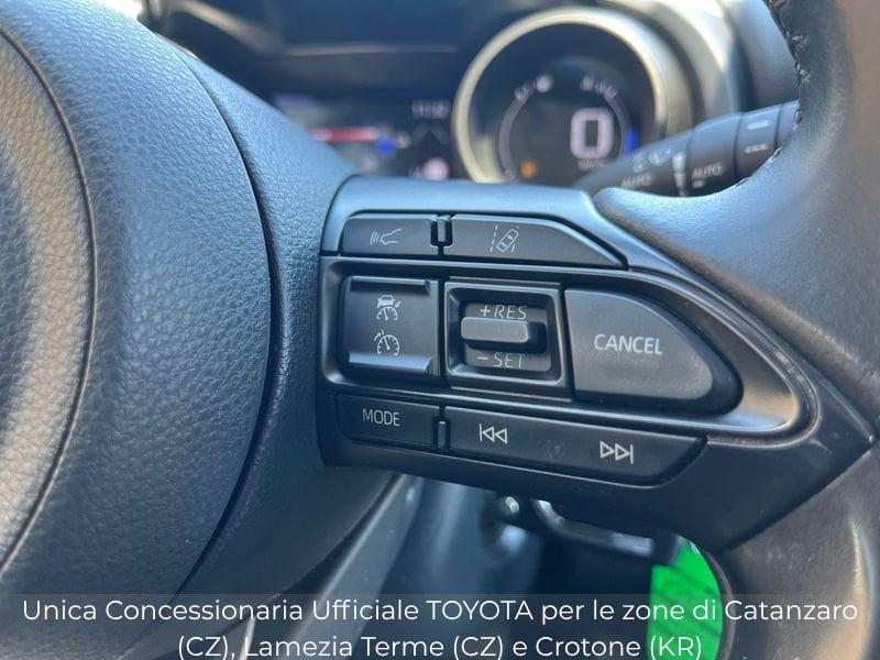 Toyota Yaris Hybrid Trend MY21