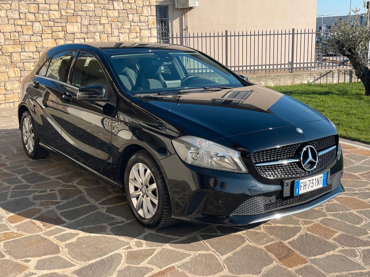 Mercedes-benz A 180d Automatic Style