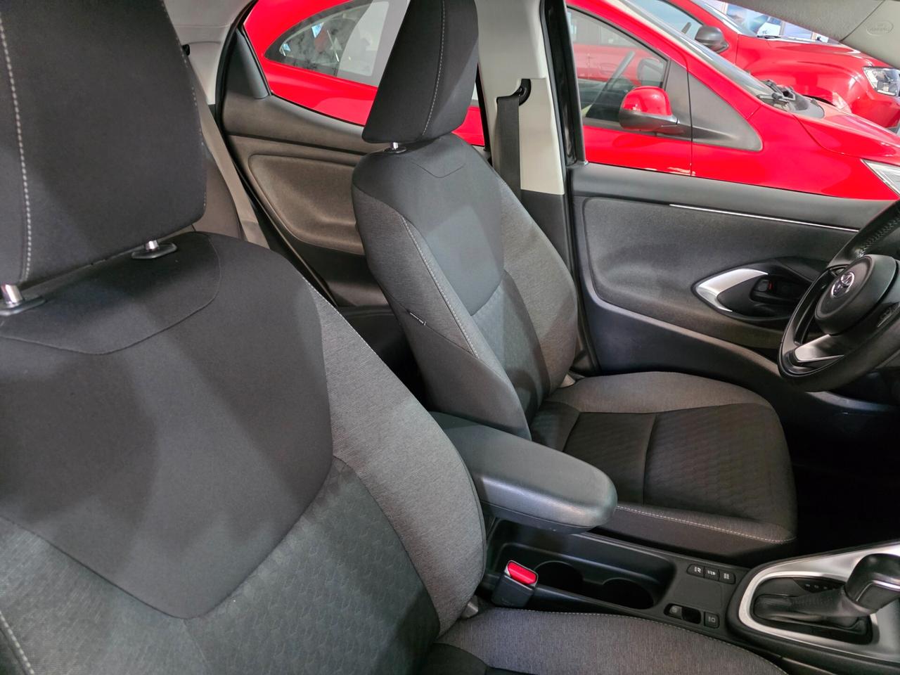 Toyota Yaris 1.5 Hybrid Trend 1 PROPRIETARIO