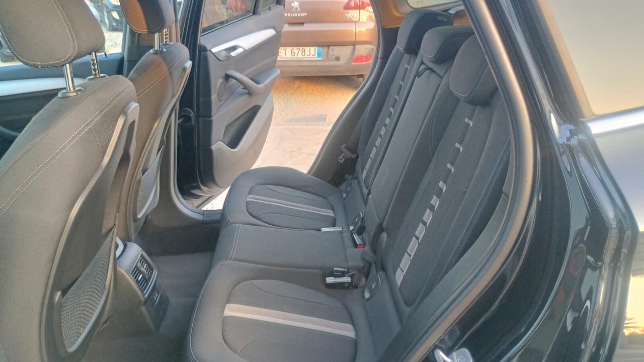 Bmw X1 sDrive18d xLine Plus
