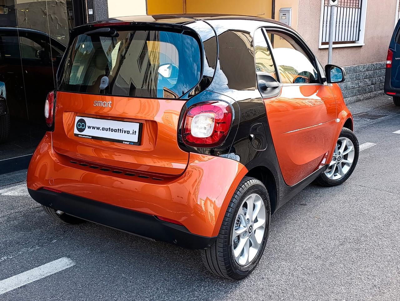 Smart ForTwo 70 1.0 twinamic Passion km 41,772 certificati