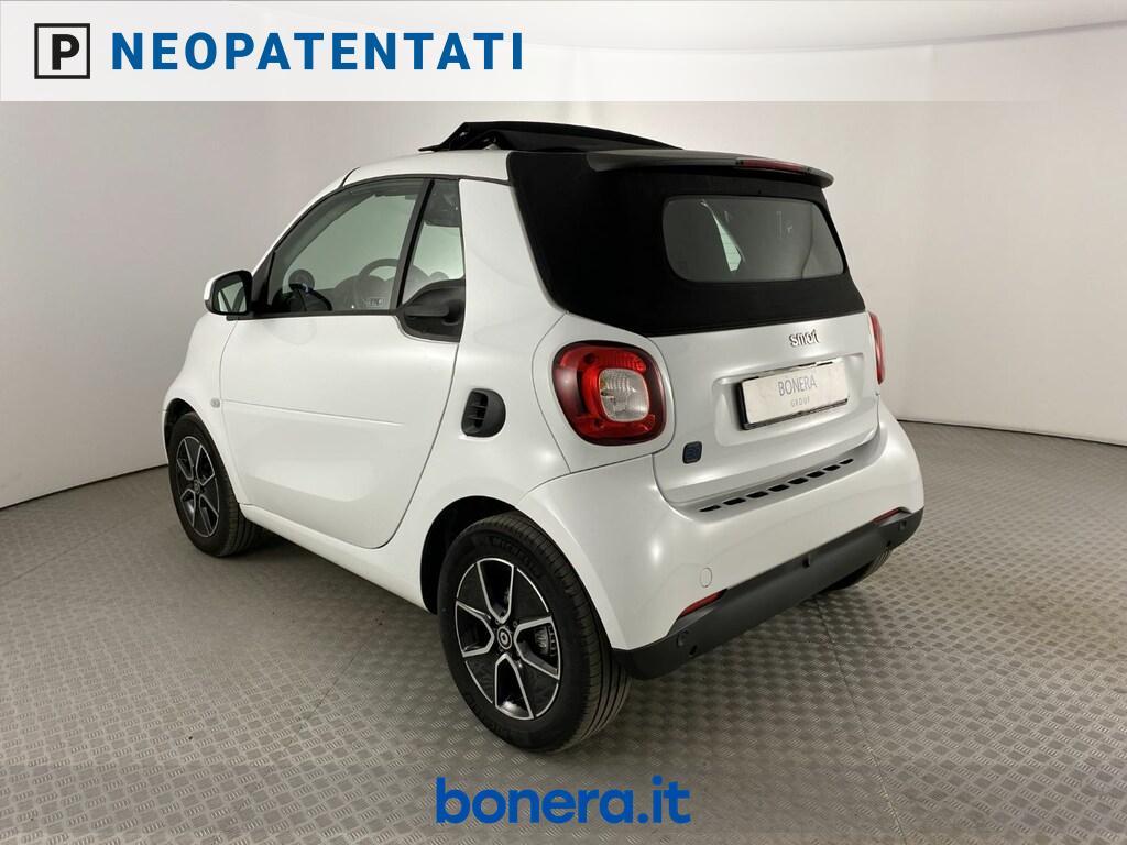 Smart fortwo cabrio EQ Passion