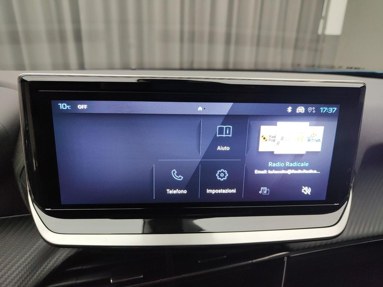 PEUGEOT 2008 II 2020 1.2 PURETECH 130CV ALLURE EAT8 (CAMBIO AUTOMATICO)