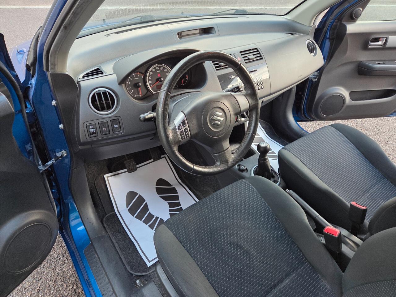 Suzuki Swift 1.3 5p. GLX neopatentati