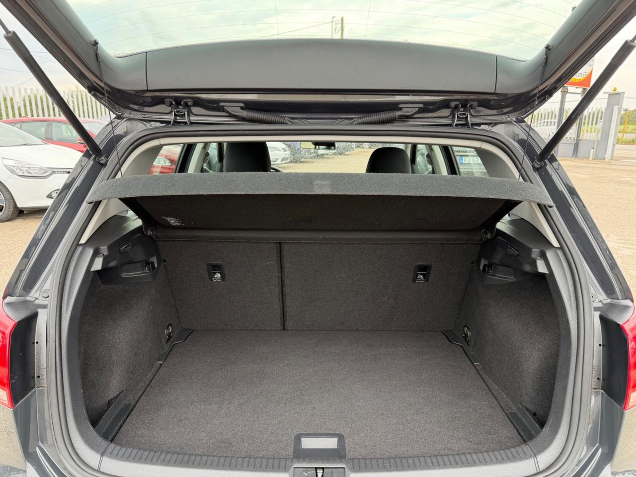 VOLKSWAGEN GOLF 1.6 TDI 90 CV 5P MANUAL FULL MY16