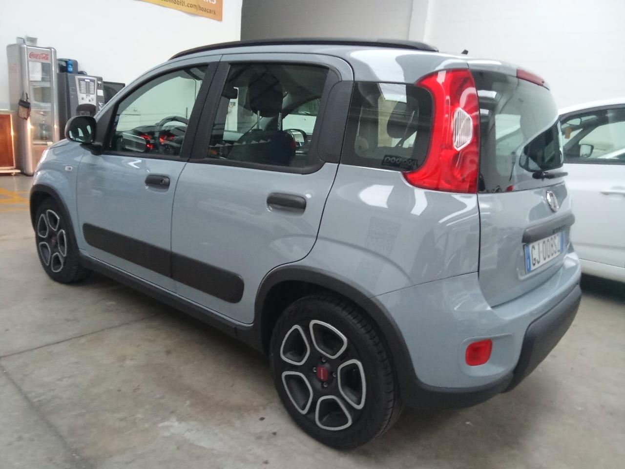 Fiat Panda 1.0 FireFly S&S Hybrid City Life/NEOPATENTATI