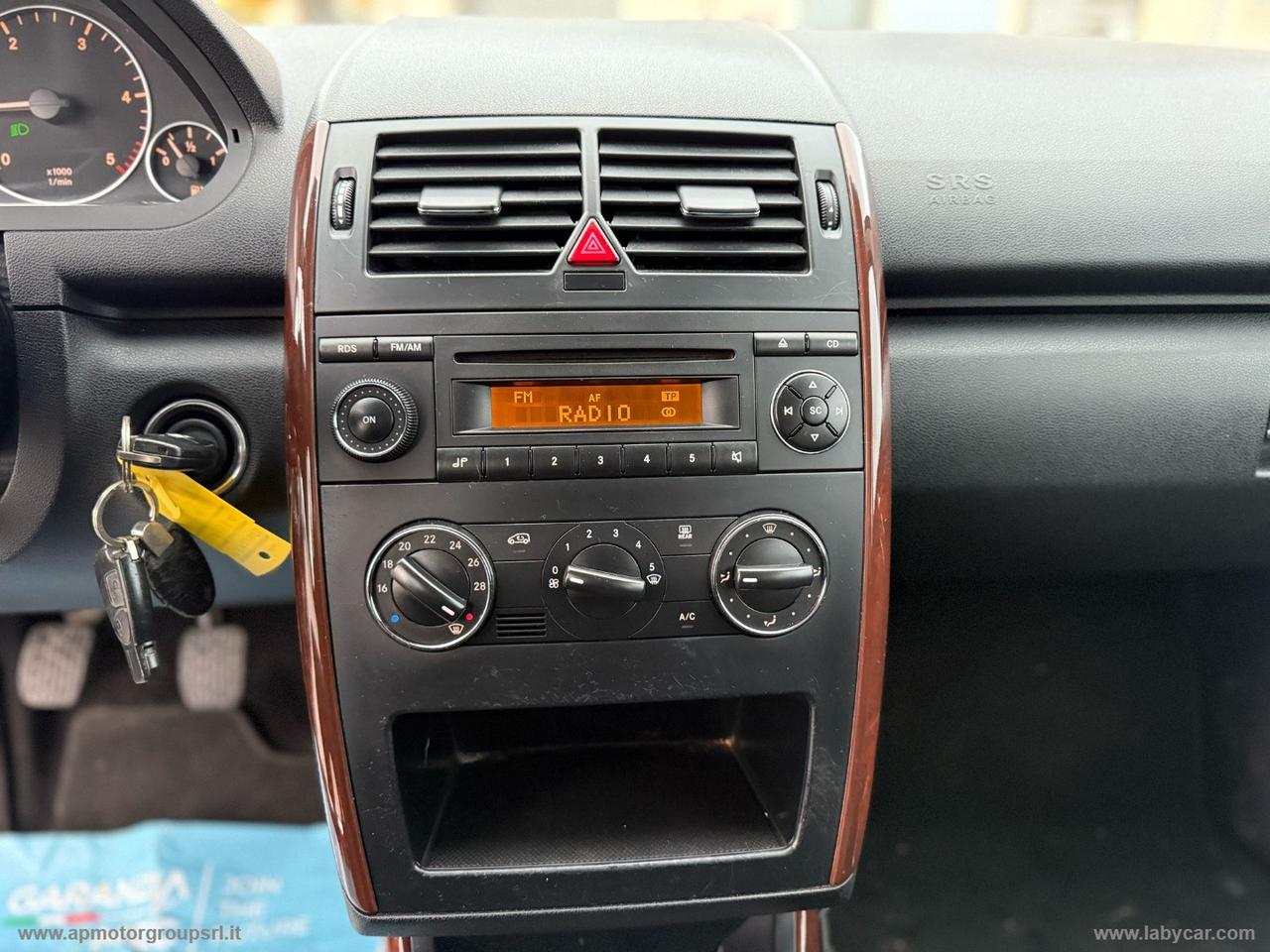 MERCEDES-BENZ A 180 CDI Elegance