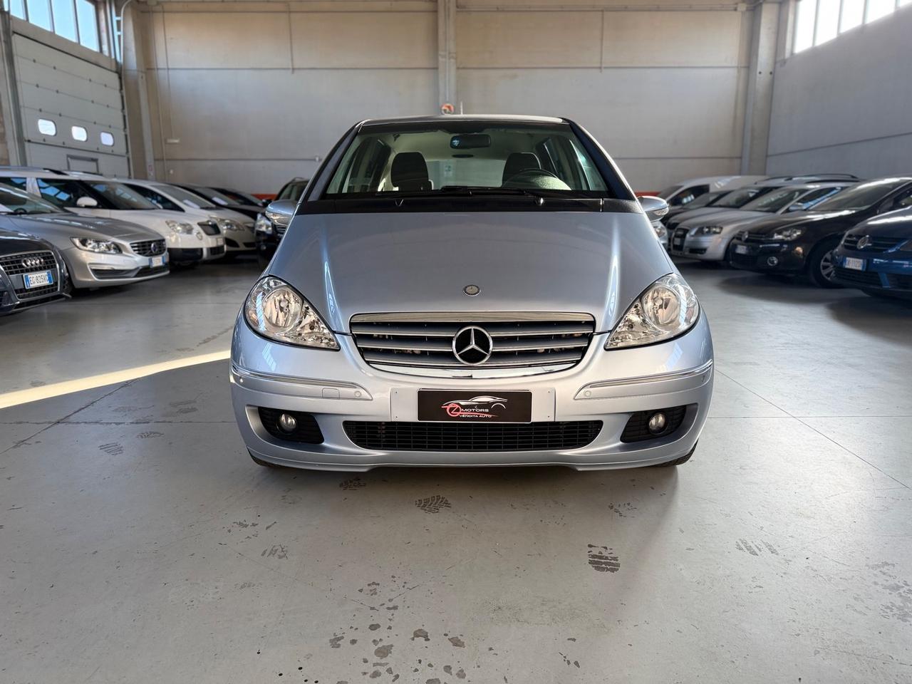 Mercedes-benz A 200 Elegance AUTOMATICA