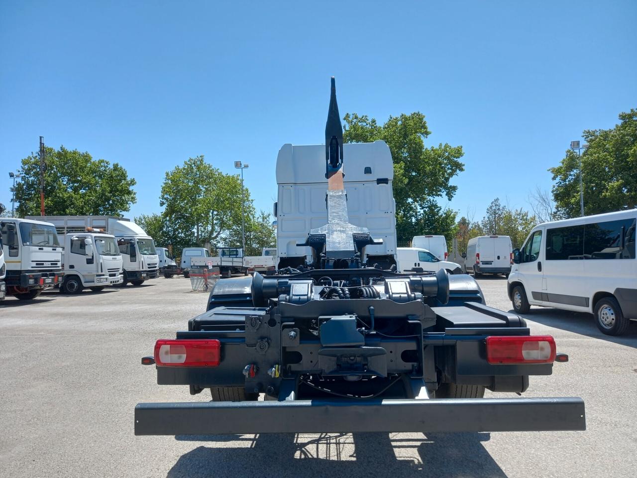 DAF XF 510 FAX - Impianto scarrabile 26 TON (C2)