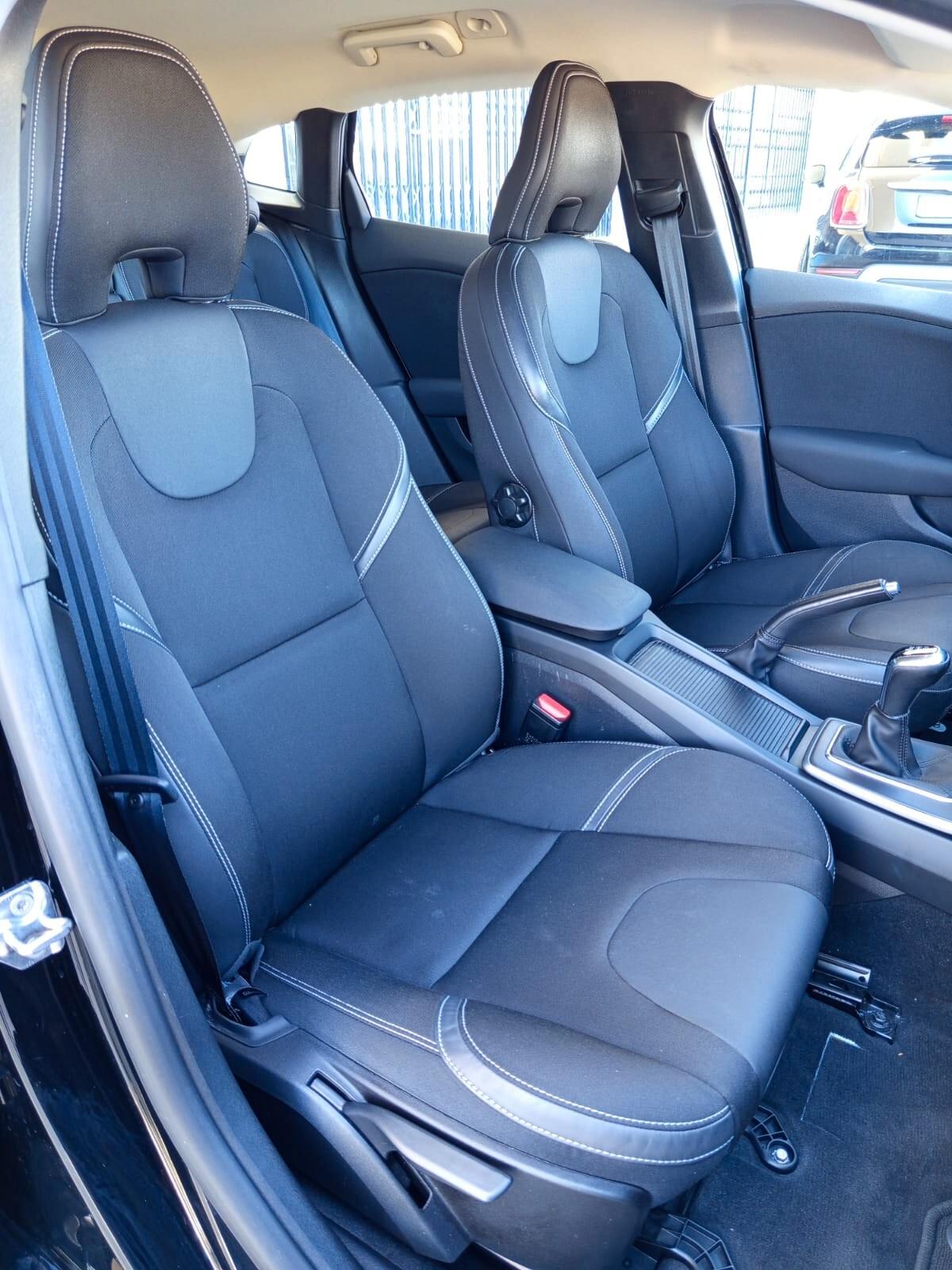 Volvo V40 D2 Business Plus