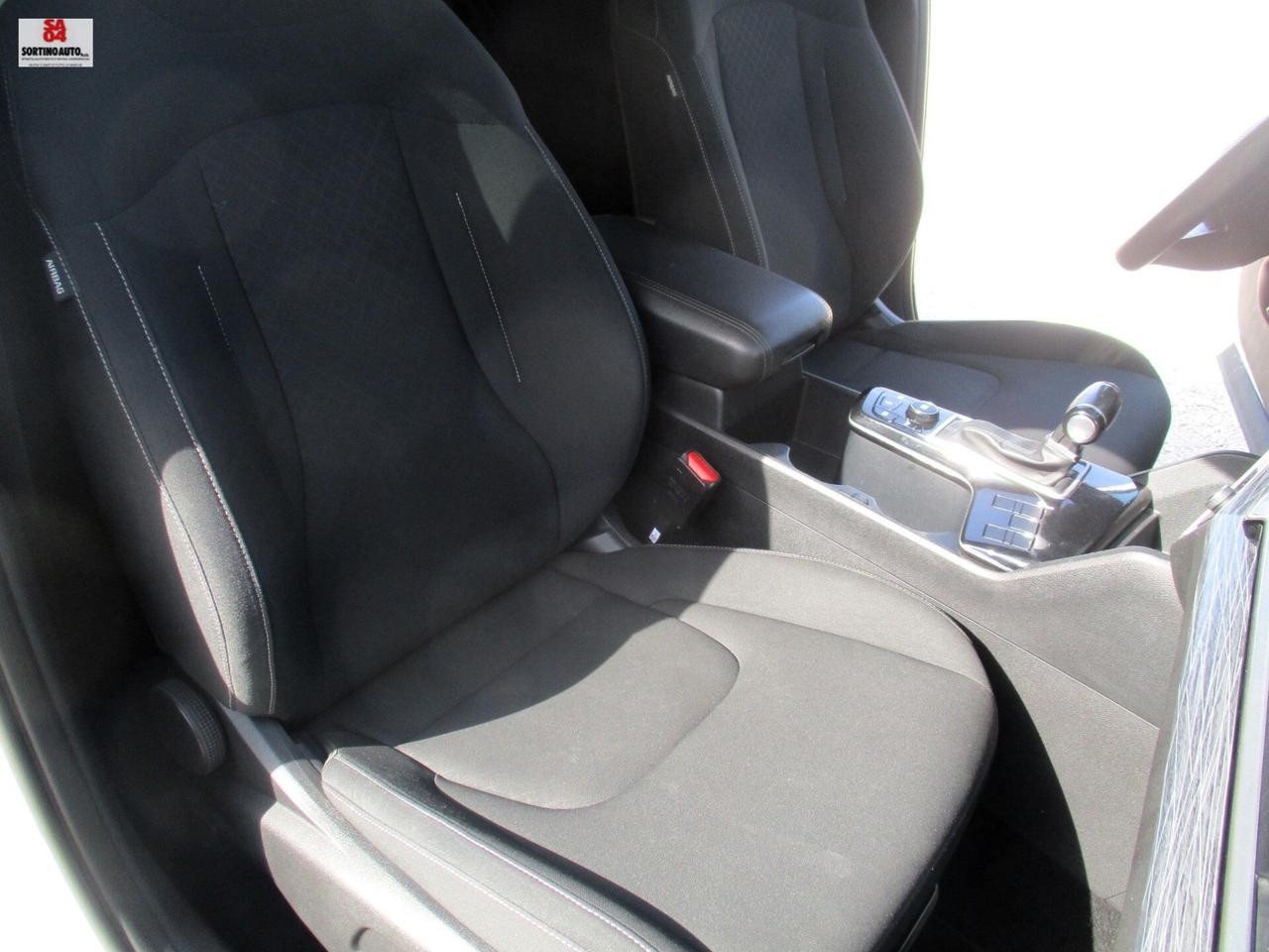 Kia Sportage 1.6 CRDi MHEV DCT Business 2WD 136cv 2/2023 KM95000 NAVI