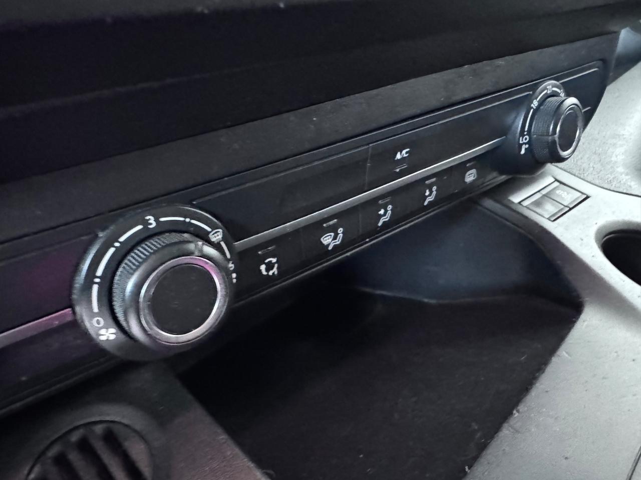 Peugeot Partner BlueHDi 100 S&S PC Furgone Pro