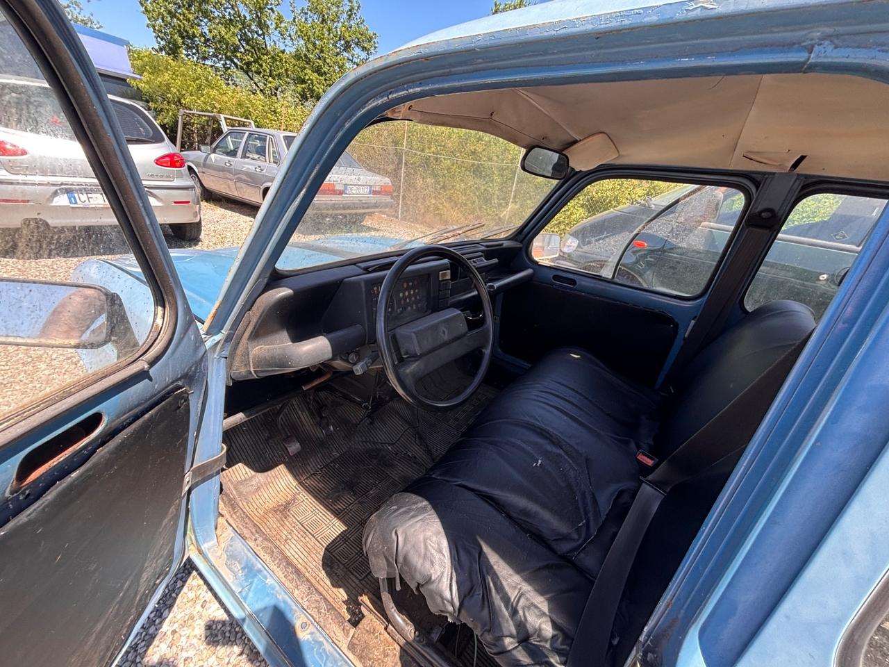 Renault R 4 950