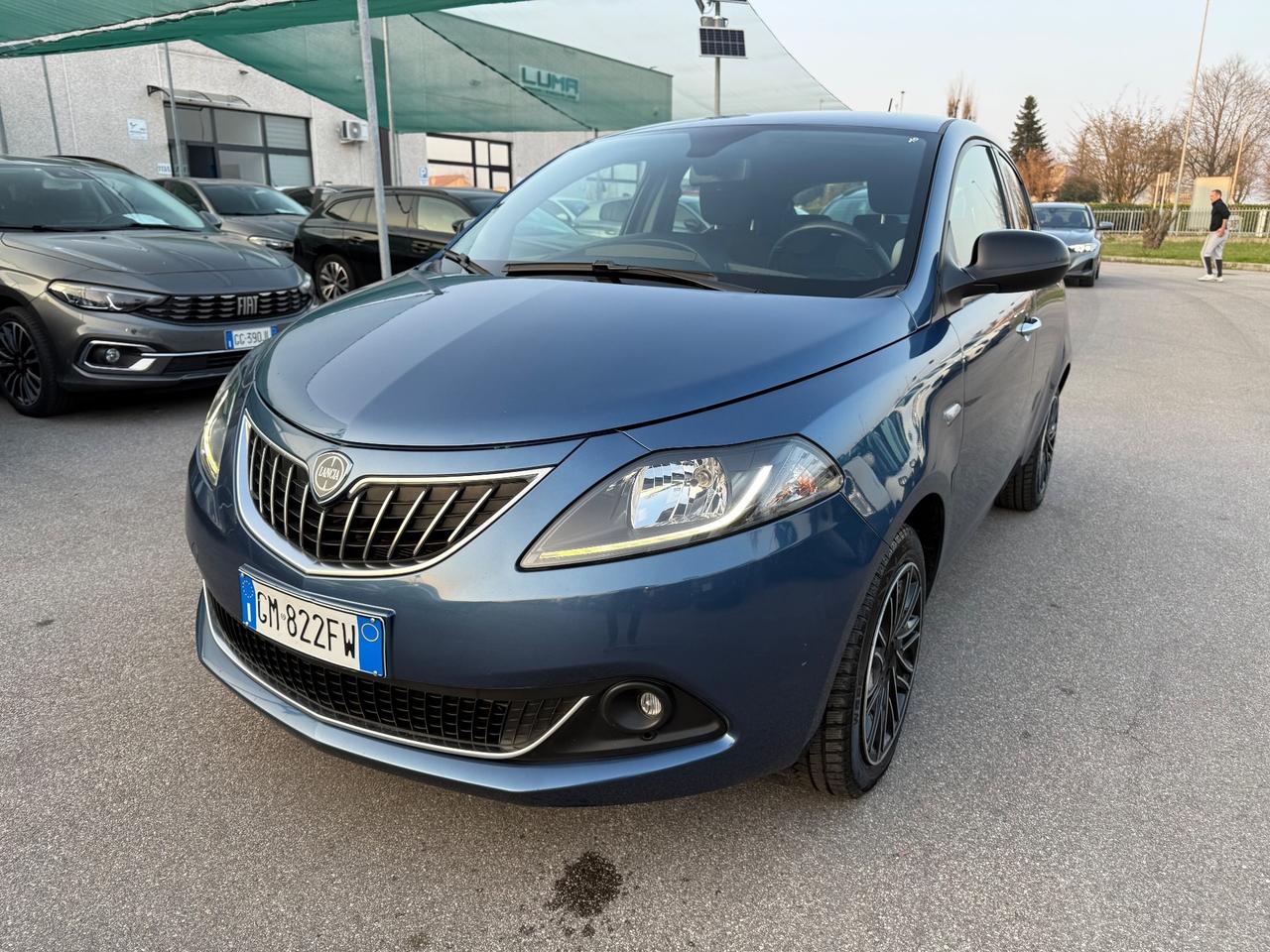 Lancia Ypsilon 1.0 69 Cv 5 POSTI S&S Hybrid Gold
