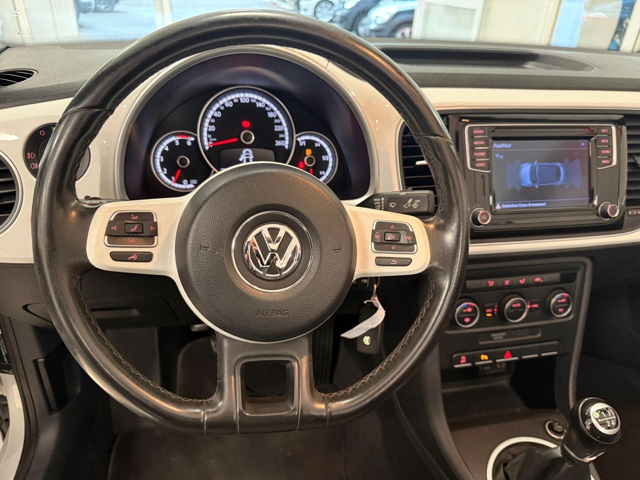 Volkswagen Maggiolino Cabrio 2.0 TDI Design BlueMotion Technology