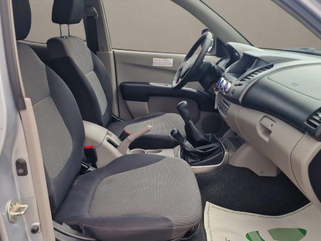MITSUBISHI L200 2.5 DI-D/136CV Double Cab Invite