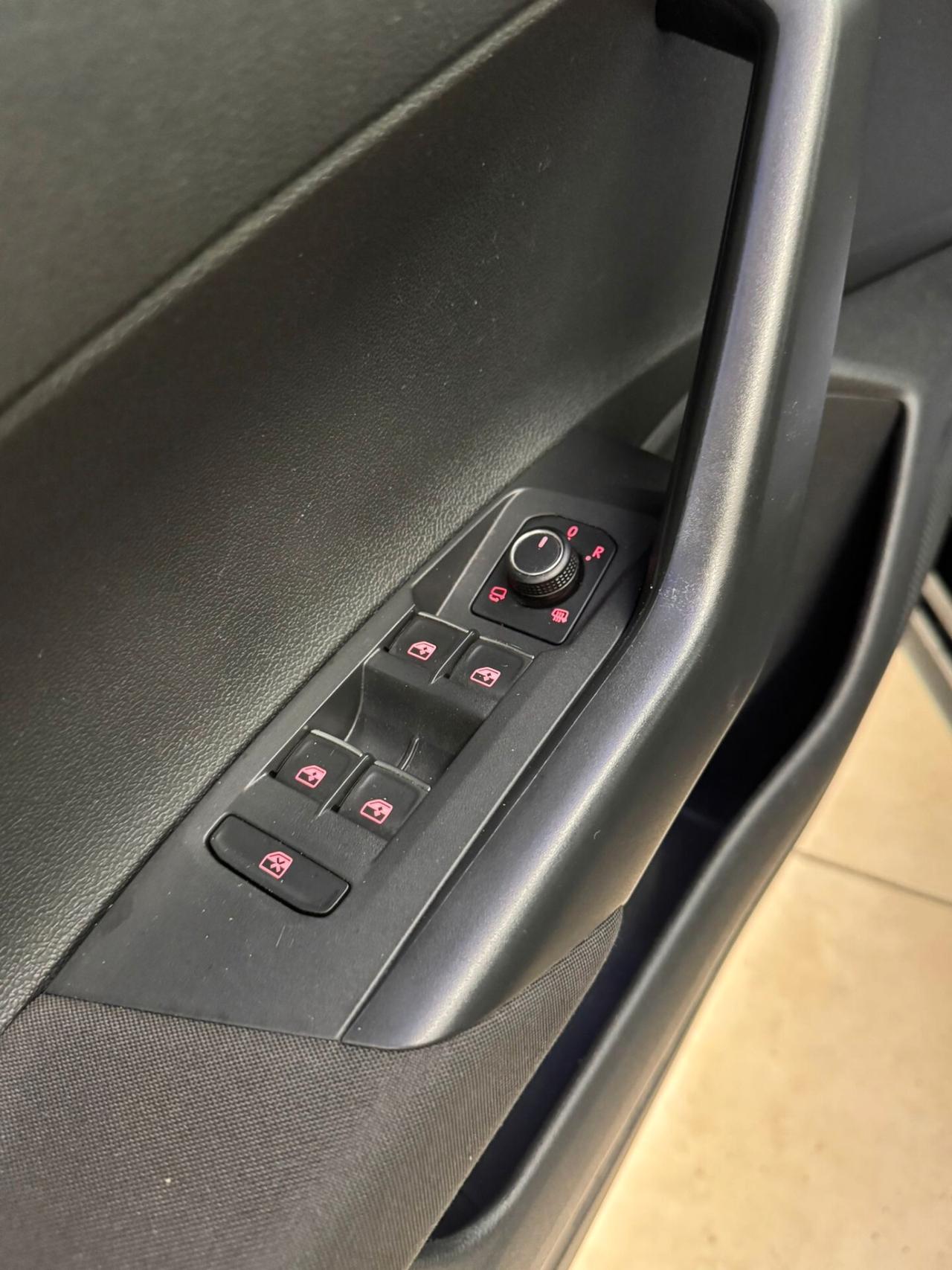 Volkswagen Polo 1.6 TDI 95 CV 5p. R line BlueMotion Technology