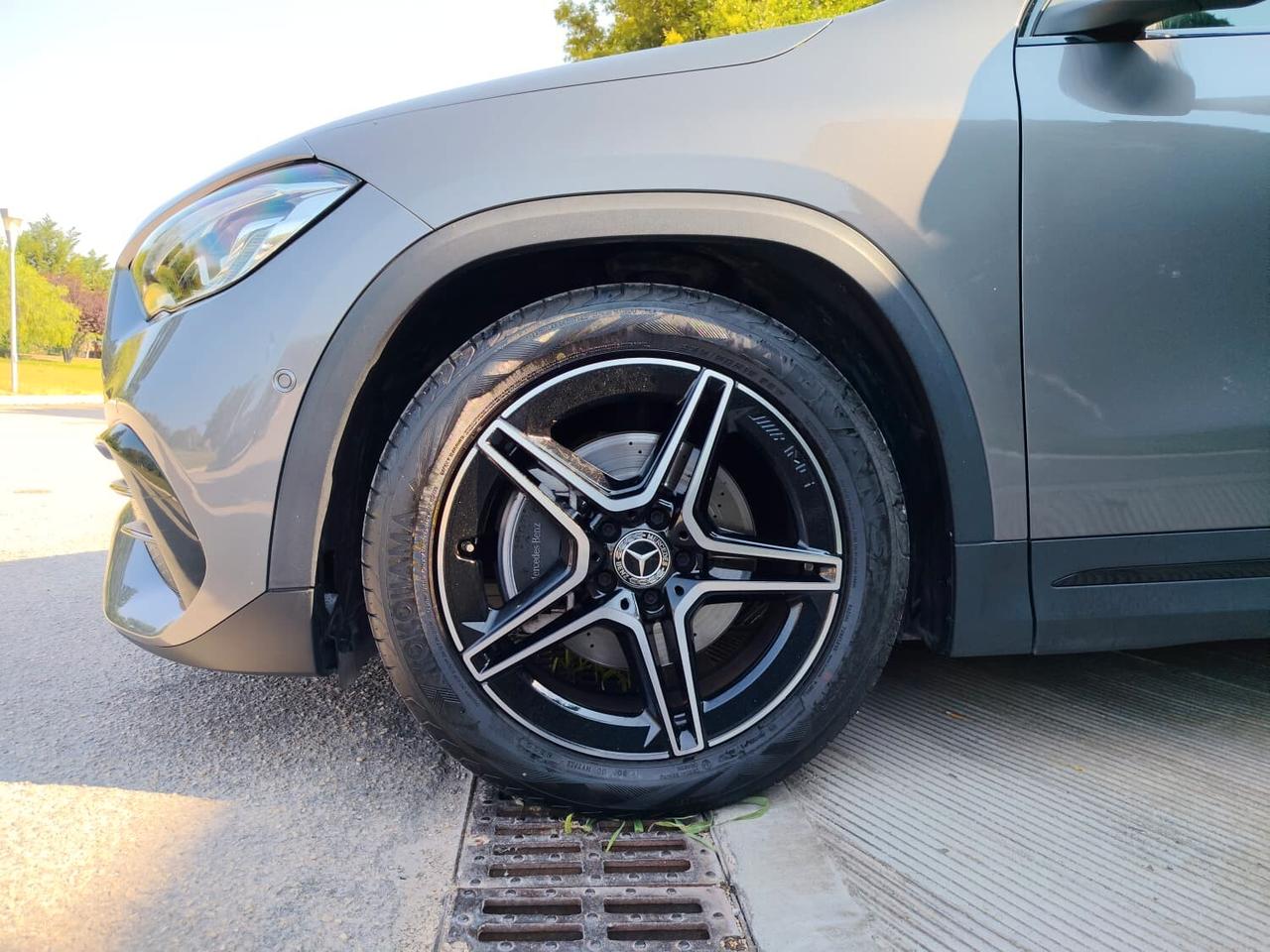 Mercedes-benz GLA 180 d Automatic Premium