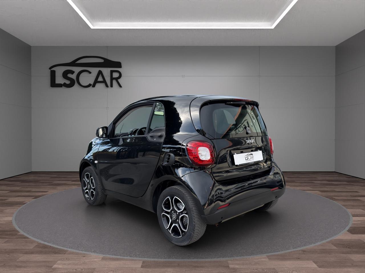 Smart fortwo coupe 0.9 Turbo Prime 90cv - Unipro - Promo Finanziamento - Schermo Touch - Bracciolo - Tetto panoramico - Sedili in pelle riscaldabili