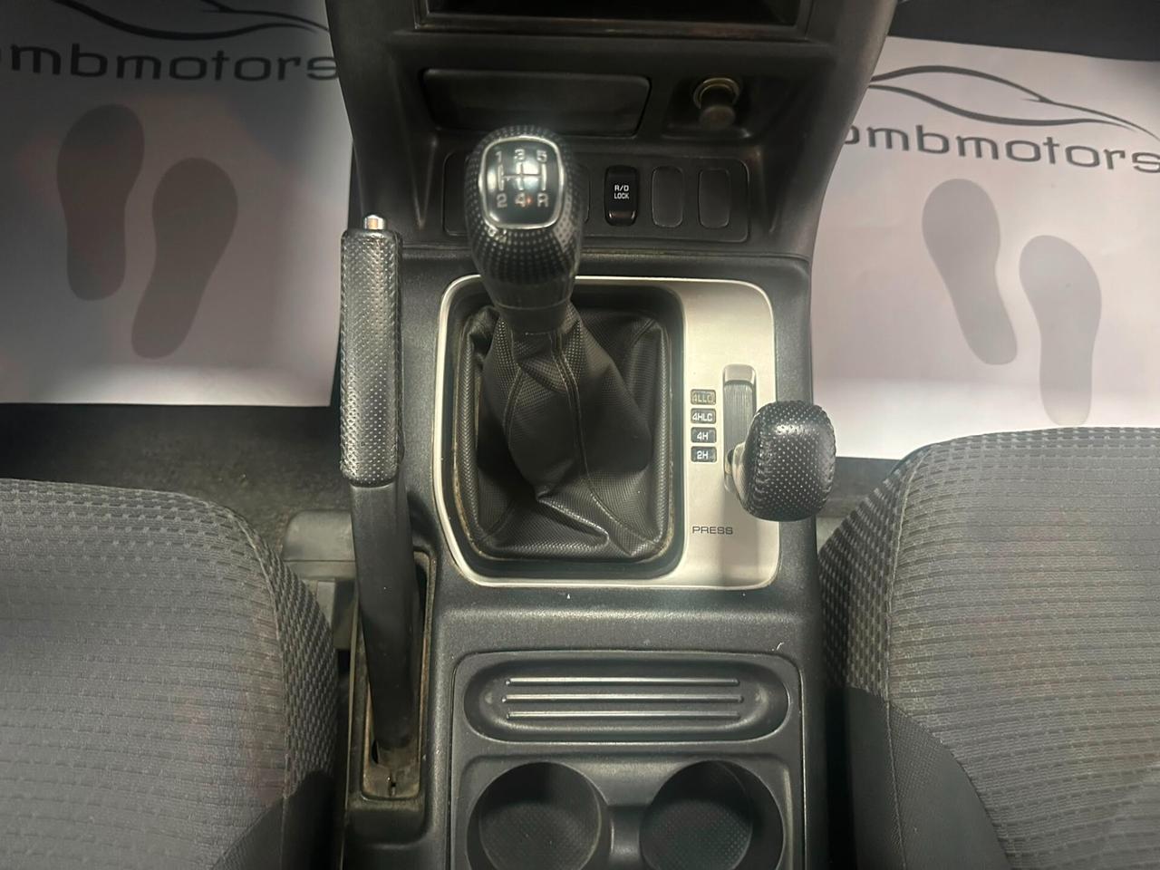 Mitsubishi Pajero 2.5 TDI 3p. GLX
