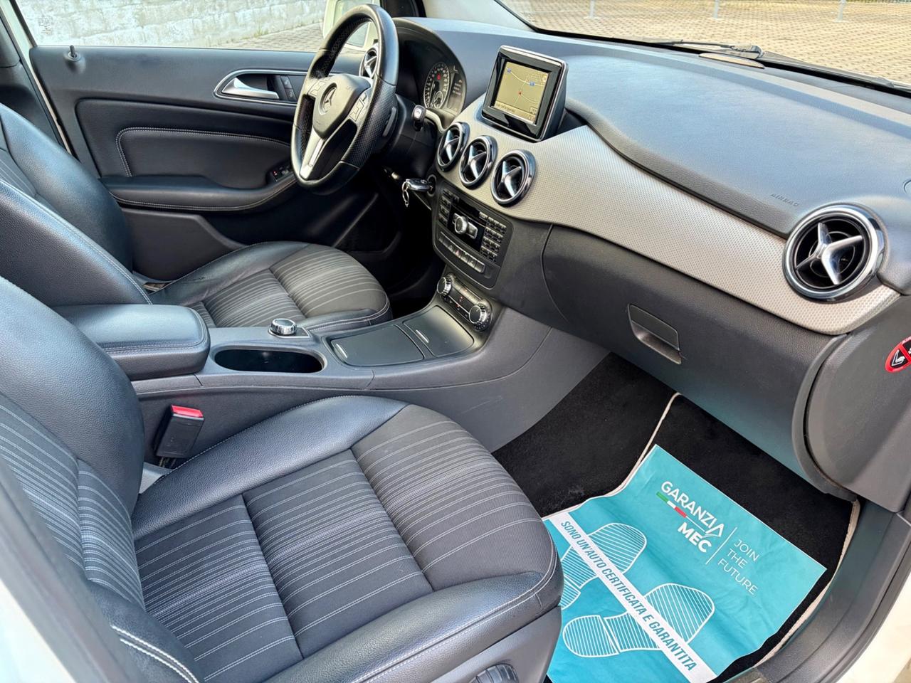 Mercedes-benz B 180 CDI Automatic Premium 2013