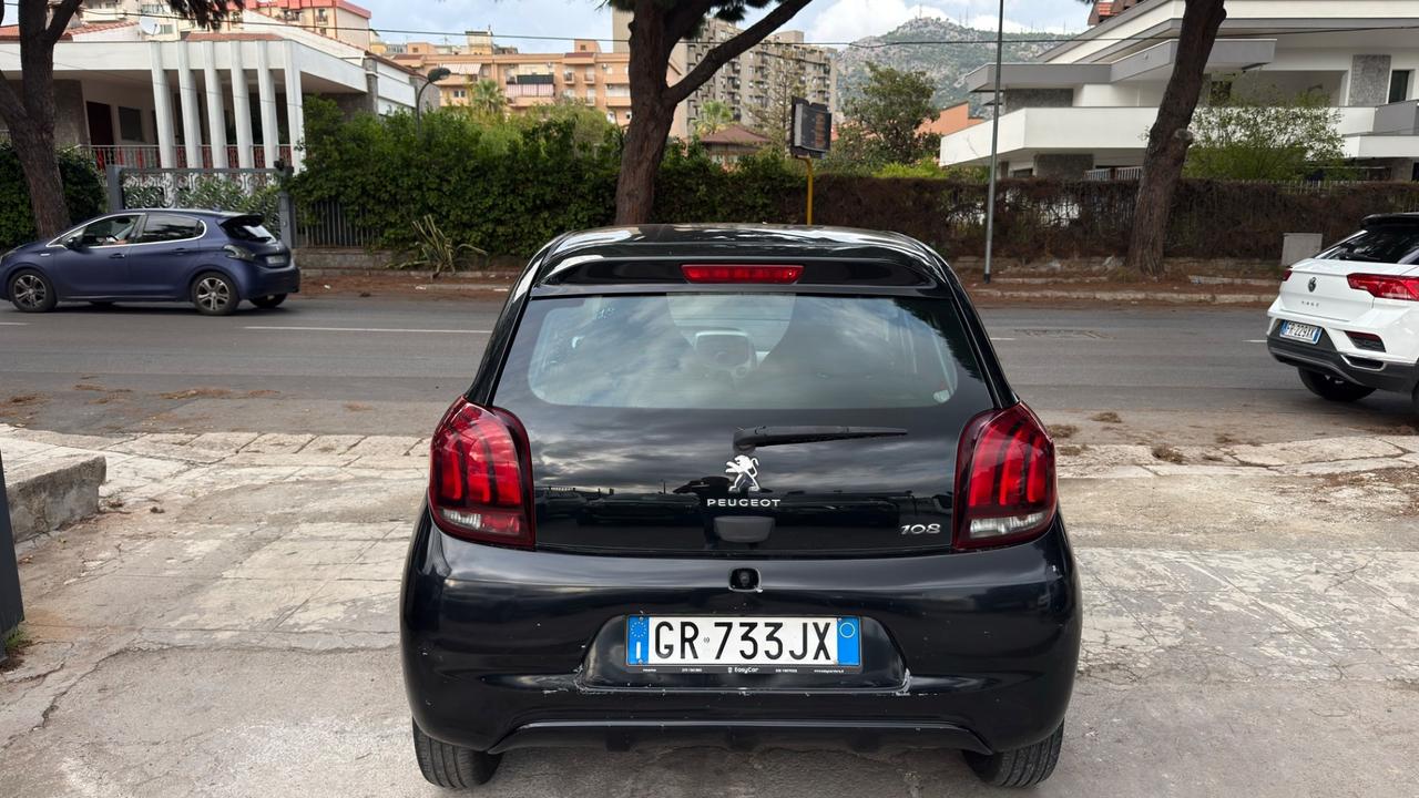 Peugeot 108 VTi 68 5 porte Allure TOP!