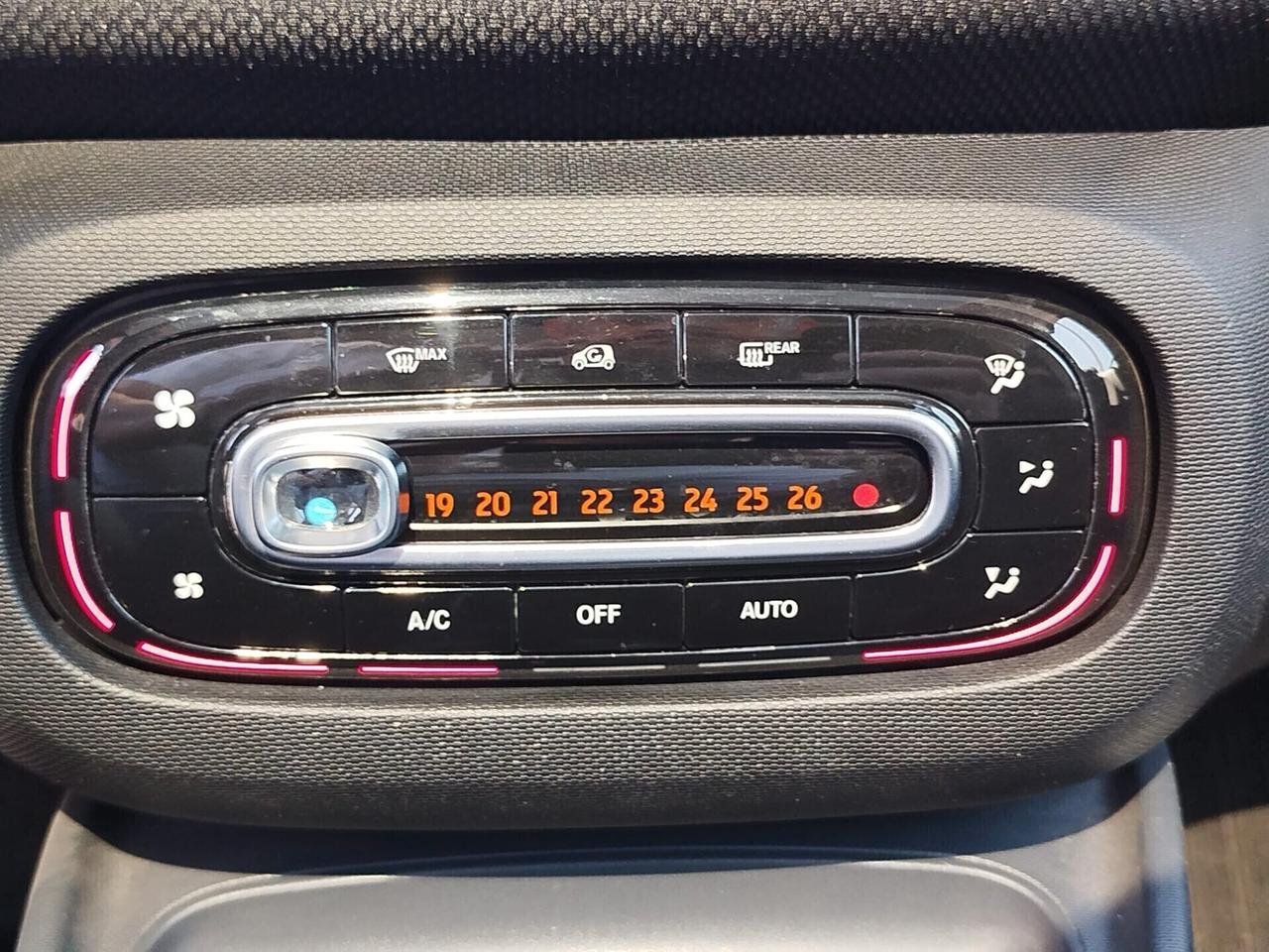 Smart ForTwo EQ Passion UNIPRO' *PREZZO VERO* 2CAVI DI RICARICA RAPIDA- GARANZIA 12 MESI