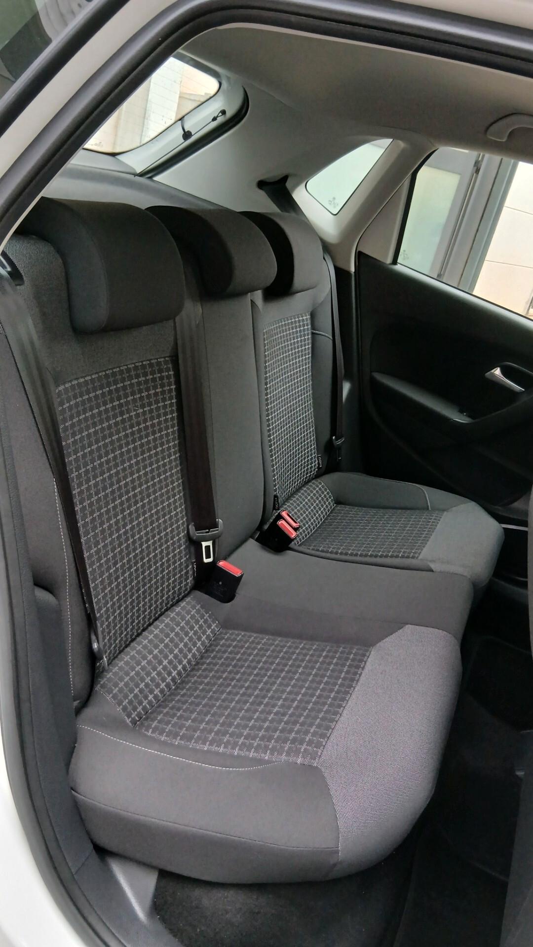 Volkswagen POLO 1.4 TDI 5p. HIGHLINE BLUE MOTION Technology