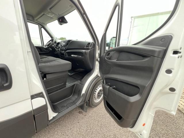 Iveco DAILY 35S16A8 V 7 posti 3520L