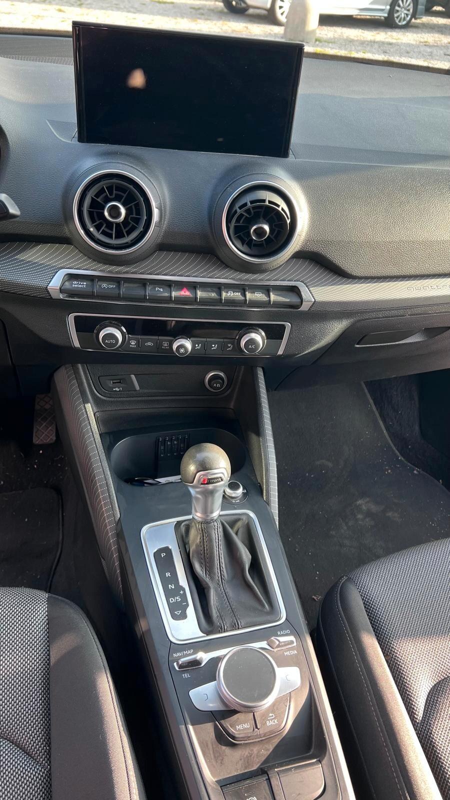 Audi Q2 30 TDI S tronic line Edition