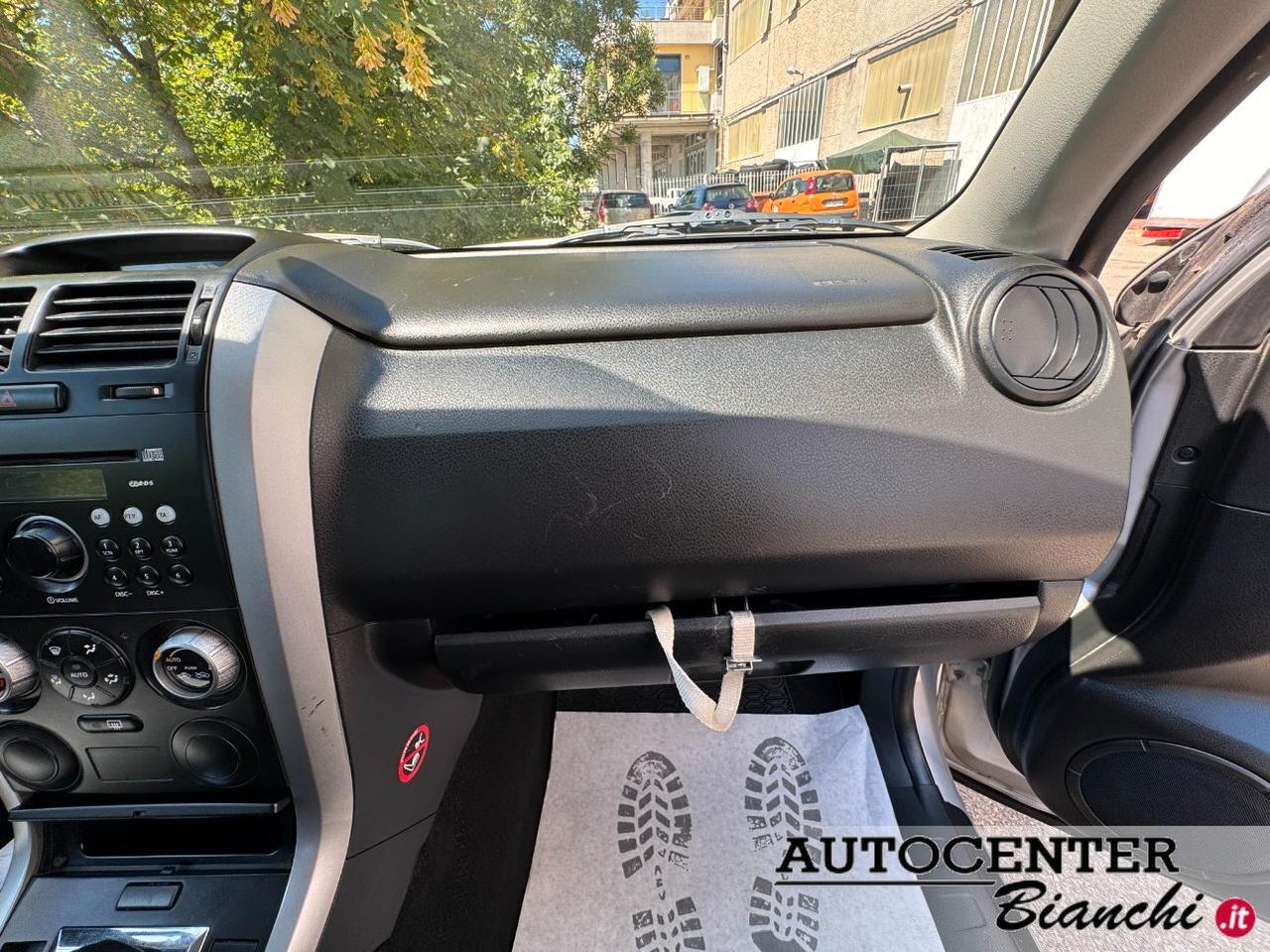 Suzuki Grand Vitara 3 Porte GPL 3p 1.6 vvt 16v