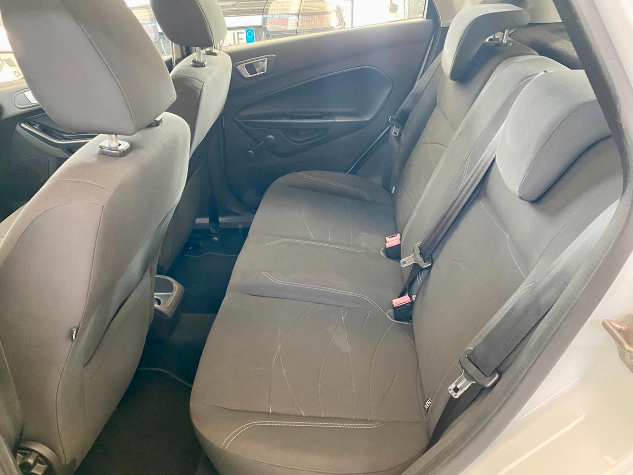 Ford Fiesta 1.5 TDCi 75CV 5 porte