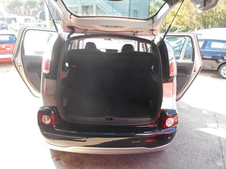 Citroen C3 Picasso BlueHDi CON SOLI KM 76000 NEOPATENTATI