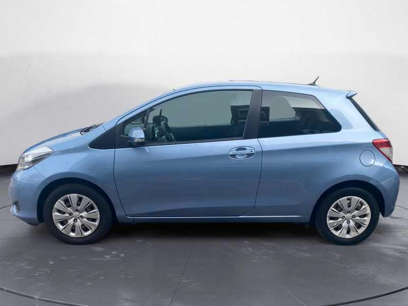 TOYOTA Yaris 1.0 3p