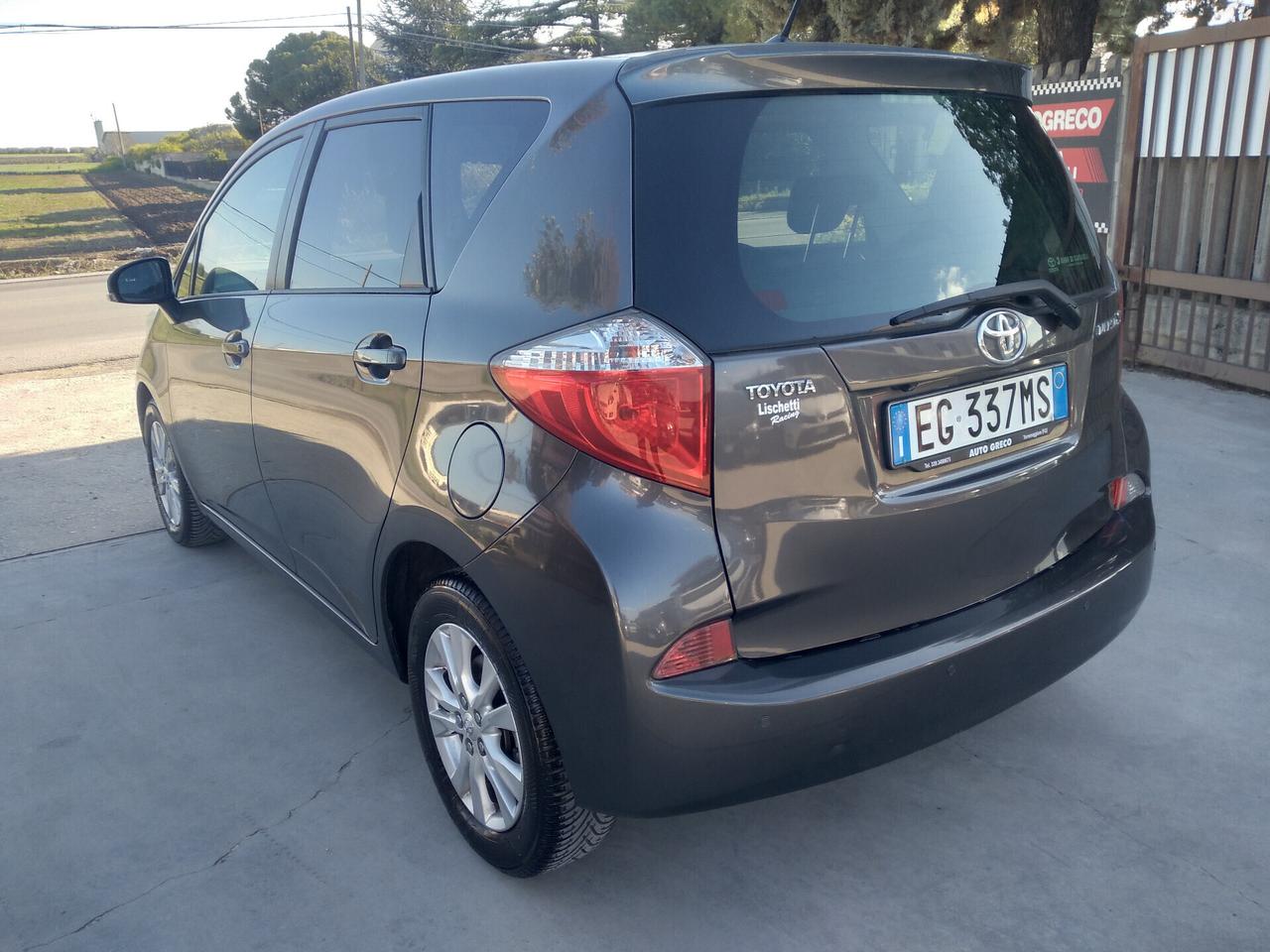 Toyota Yaris Verso-S 1.4D MT Active