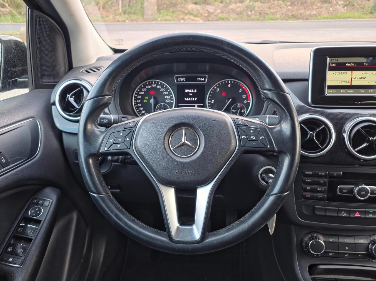 Mercedes-benz B 180 CDI Automatic Premium 2013-E5B Automatico NEO