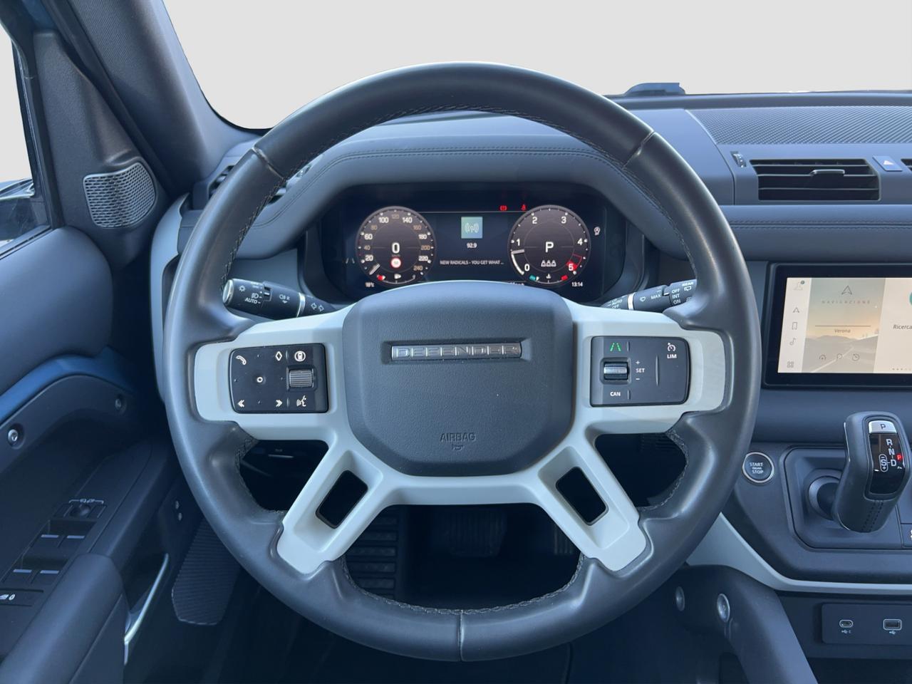 LAND ROVER Defender (2019) Defender 110 3.0D I6 200 CV AWD Auto S
