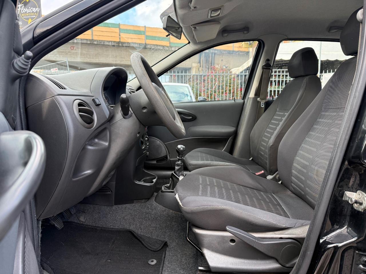 PUNTO 1.2 GPL 2010-OK NEOPAT.-UNICO PROPRIETARIO