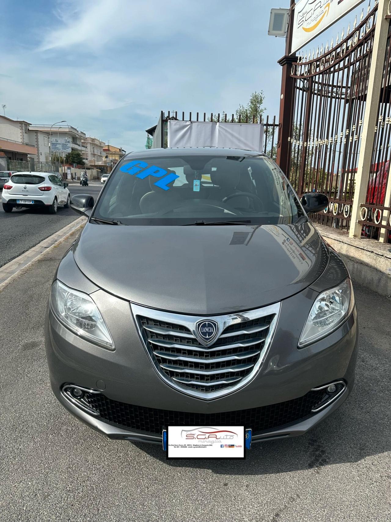 Lancia Ypsilon 1.2 69 CV 5 porte GPL Ecochic Gold