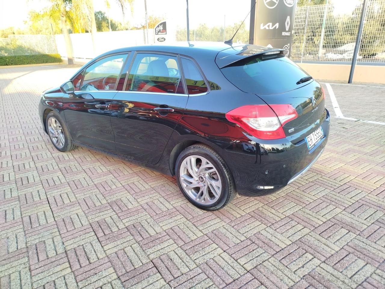 Citroen C4 1.6 HDi 110 Exclusive CAMBIO AUTOMATICO