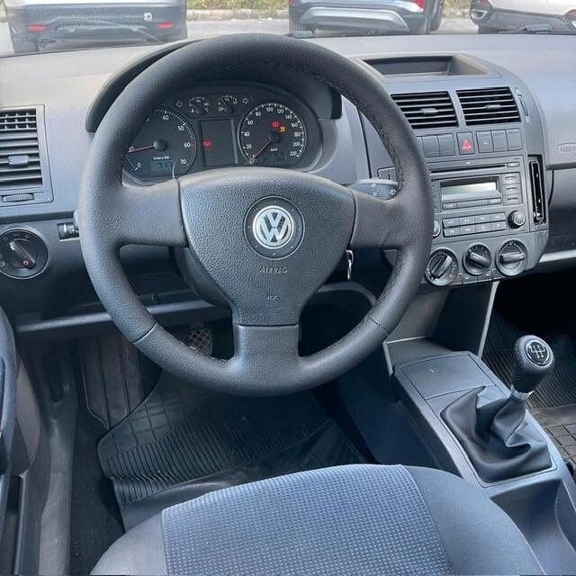 Volkswagen Polo 1.2 5P NEOPATENTATI